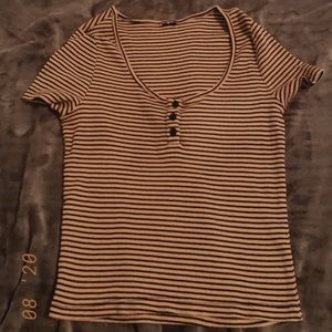 Brown amd black t-shirt